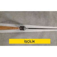 4mm genislik ve 40 mm derinlikte derz kesimi yapılması ve polietilen fitil ve poliüretan derz mastigi ile doldurulması (Saha Betonu) (Malzeme Hariç) (İşçilik)