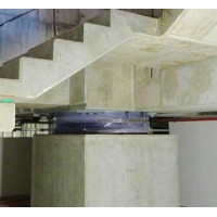 Eğri Yüzeyli Sürtünmeli Yalıtım Birimi (Çift Sürtünme Yüzeyli), Eşdeğer eğrilik yarıçapı 2000-4000 mm arasında, Maksimum düşey yük taşıma kapasitesi 0-2500 kN arasında,Yatay deplasman Kapasitesi ±100 - 200 mm olan deprem izolatörü Eğri Yüzeyli Sürtünmeli Yalıtım Birimi (Çift Sürtünme Yüzeyli), Eşdeğer eğrilik yarıçapı 2000-4000 mm arasında, Maksimum düşey yük taşıma kapasitesi 0-2500 kN arasında,Yatay deplasman Kapasitesi ±100 - 200 mm olan deprem izolatörü